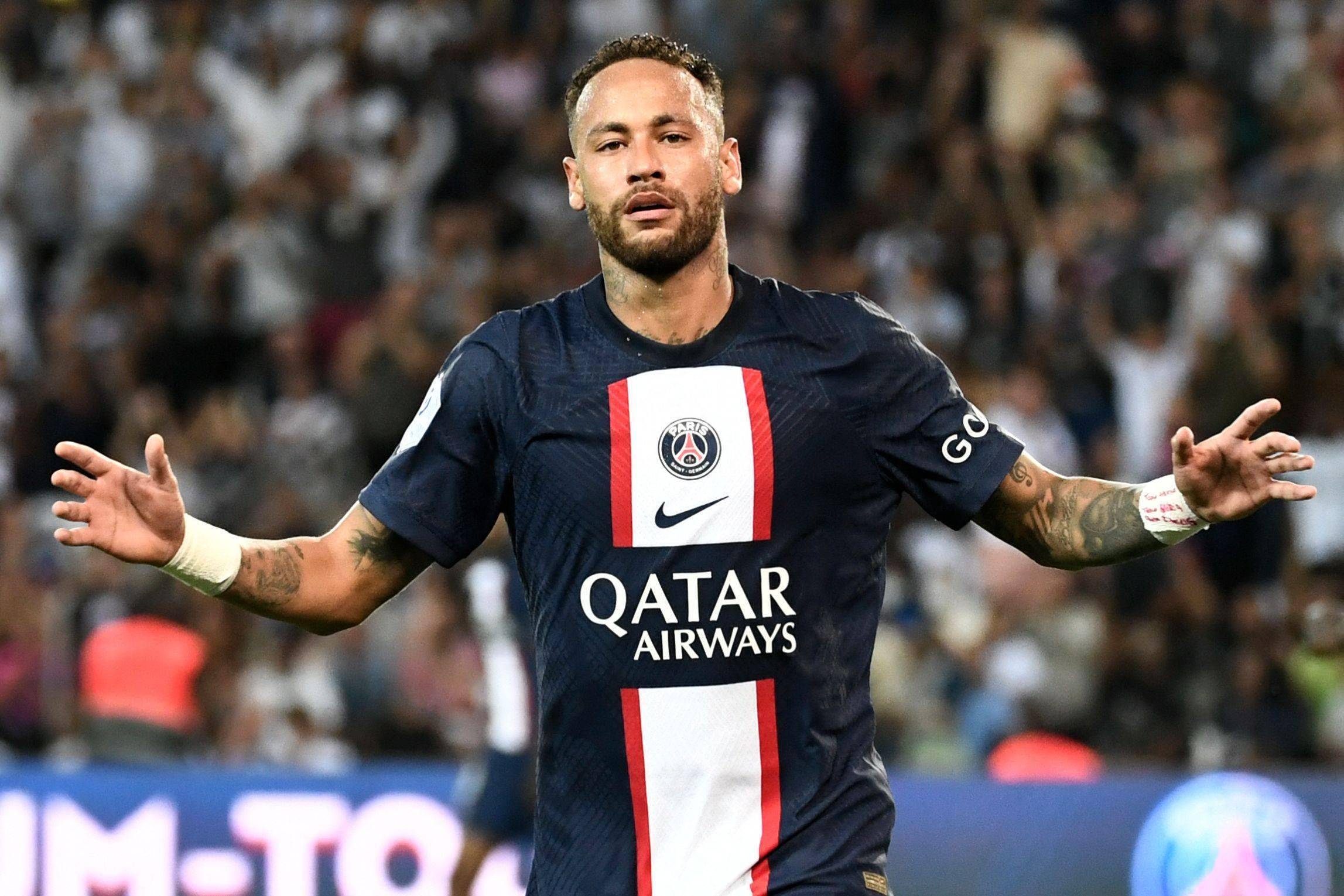 包含内马尔强势回归！巴黎圣日耳曼豪取法甲榜首，重返巅峰势不可挡的词条