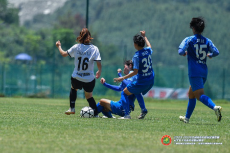 体育赛事获得成功，带动女子足球运动发展