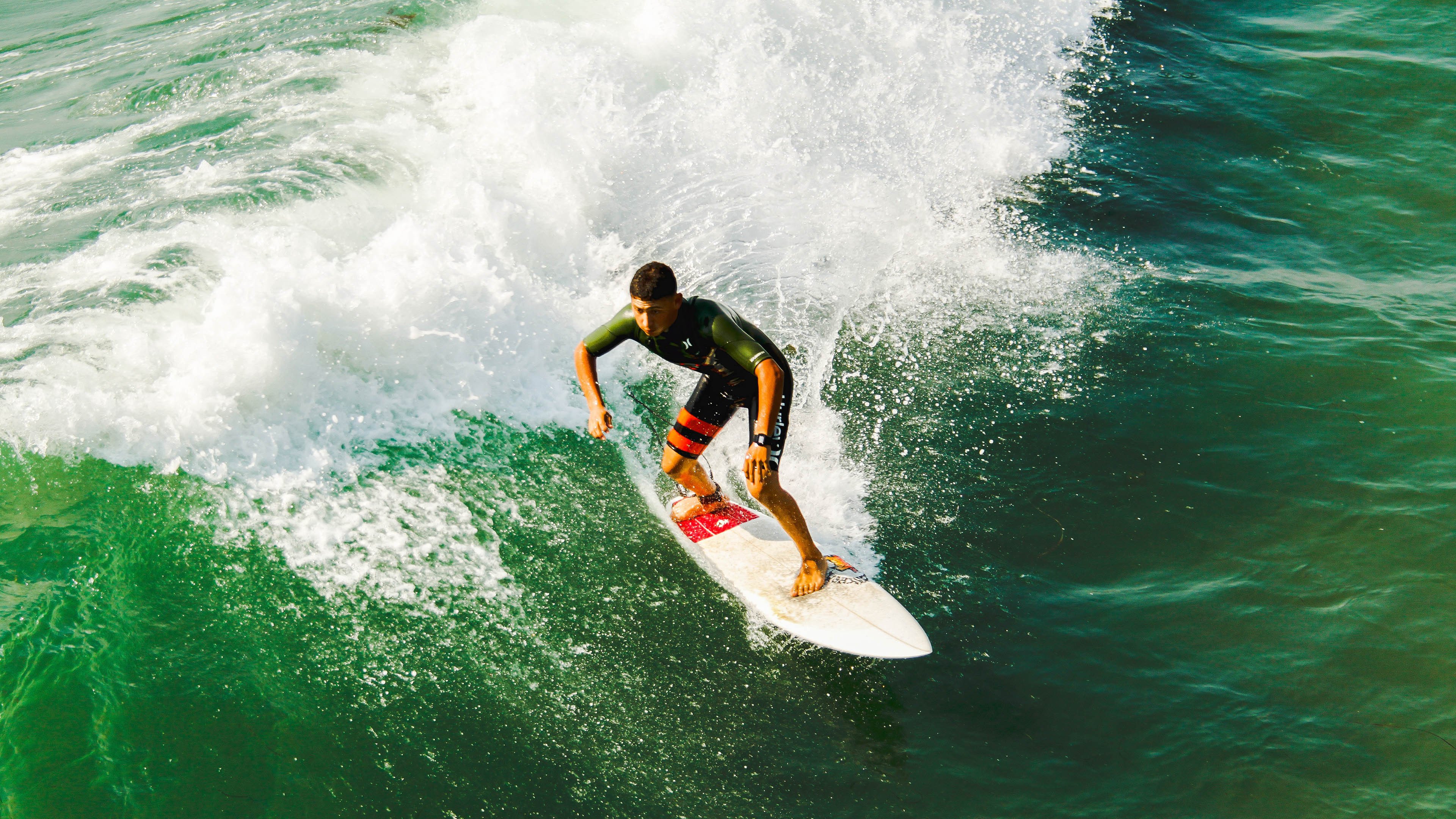 浓眉肆虐内线无人可挡，热火神兵天降压哨绝杀快船