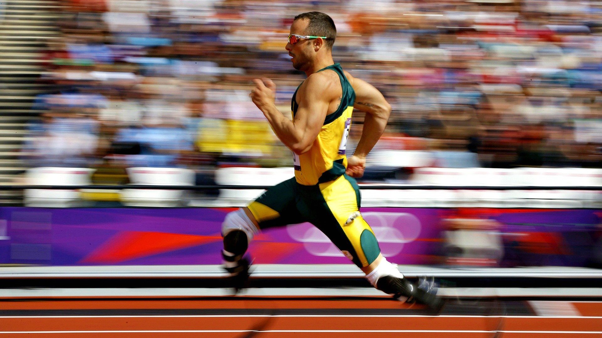 魔术压制奇才,布克关键进球定乾坤