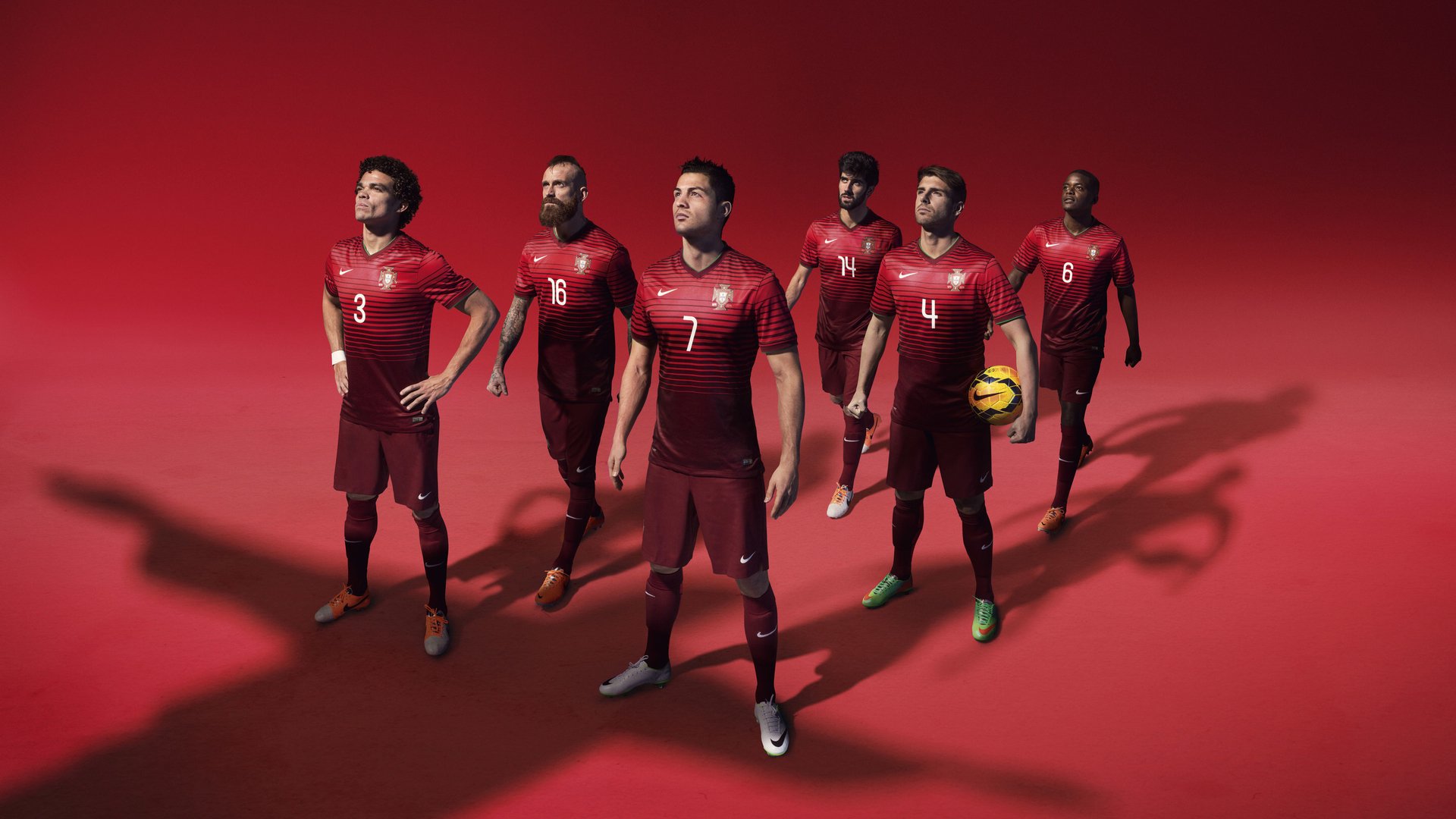 赛道上的双重征服，当足球激情与F1速度交织