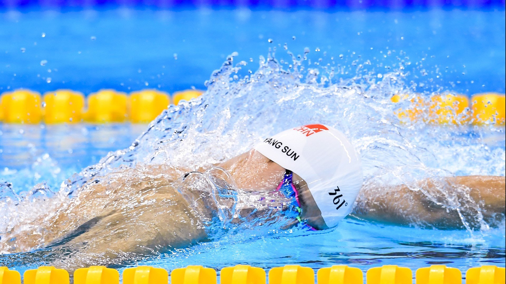 羽坛震撼夜，印度队碾压印尼队创历史，马琳刷新纪录诠释王者归来